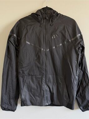 Men’s Nike windbreaker size small